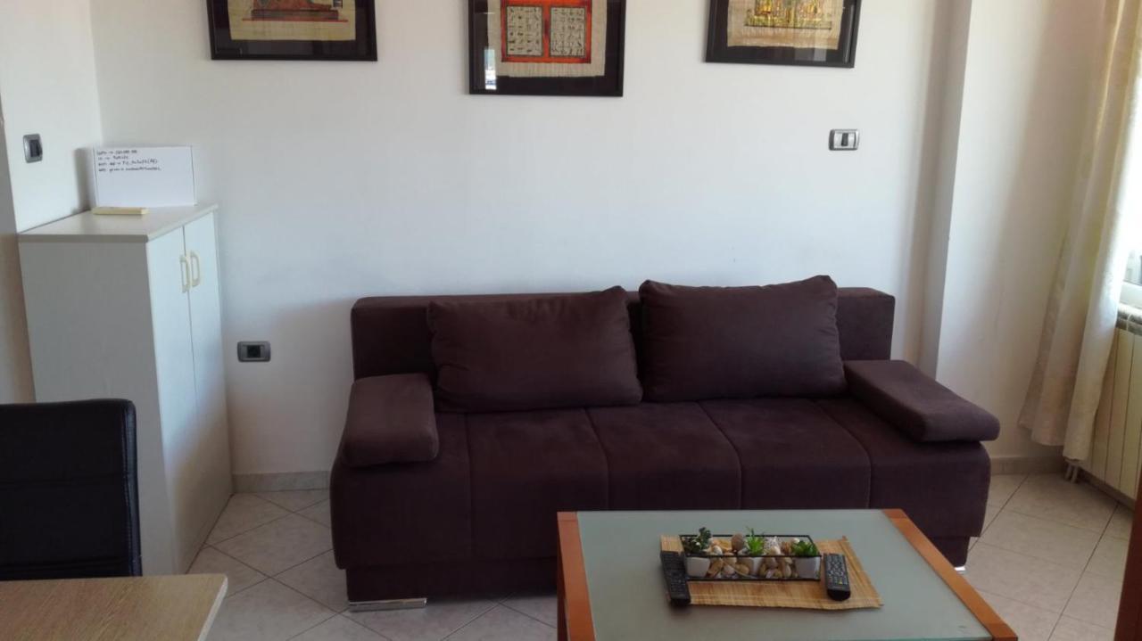 Apartma Vojkovo Koper Bagian luar foto